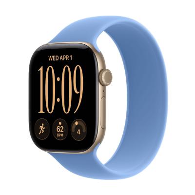 Apple Watch Series 12, 46 мм корпус из алюминия цвета «Space Gray», ремешок Solo Loop цвета «Wildflower Blue»